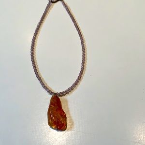 Amber stone pendant necklace
